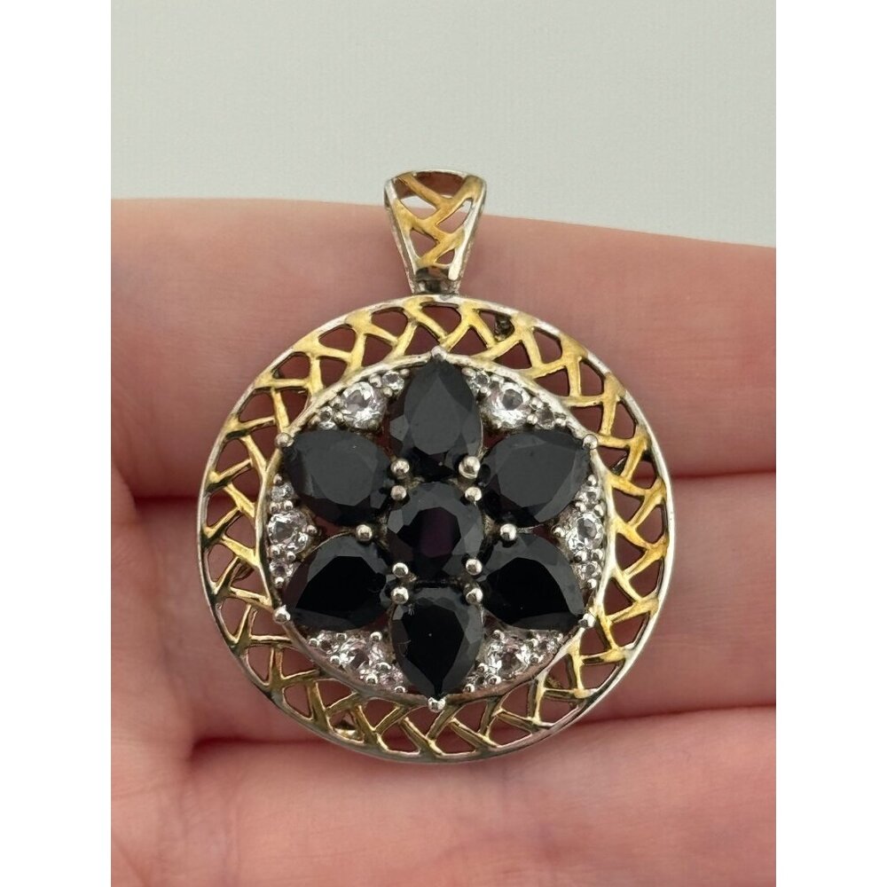 Sterling Silver STS Signed Black Spinel Flower Design‎ Pendant